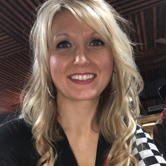 Meet your Posher, Crystal - Picture 1 of 1